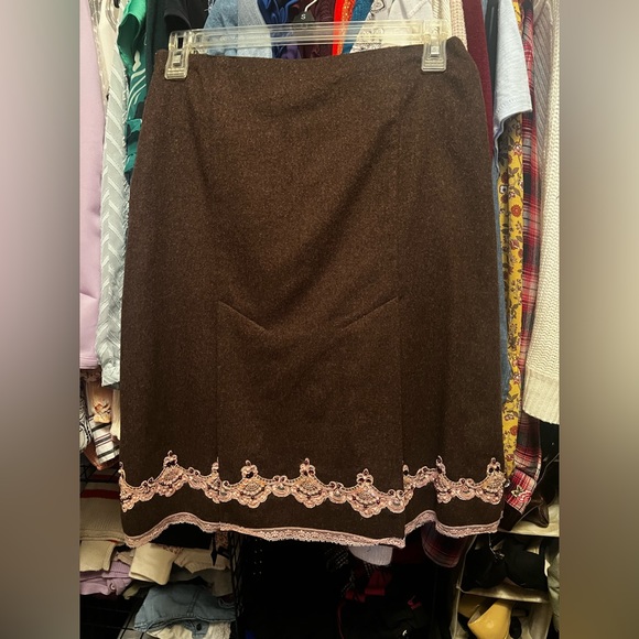 Skirt size 0 Express - Picture 2 of 4
